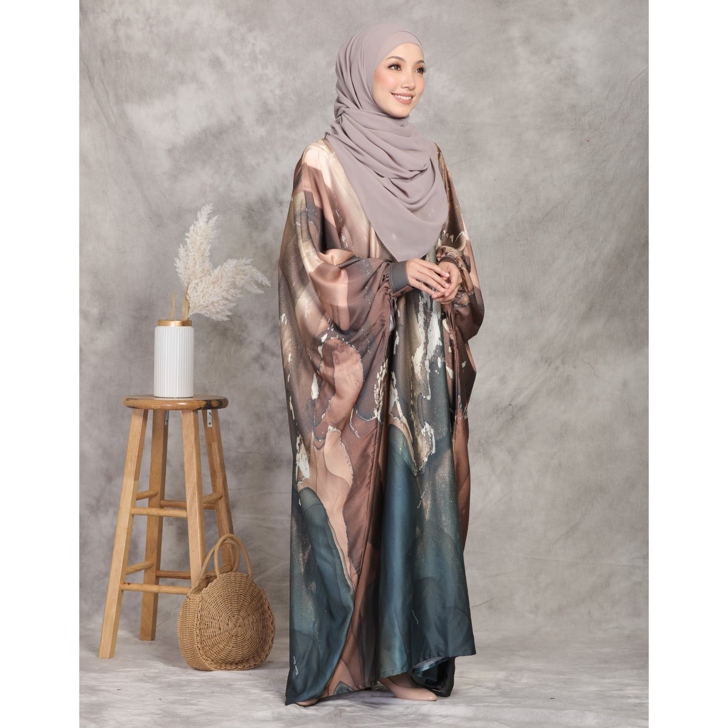 Jelita (Walnut)