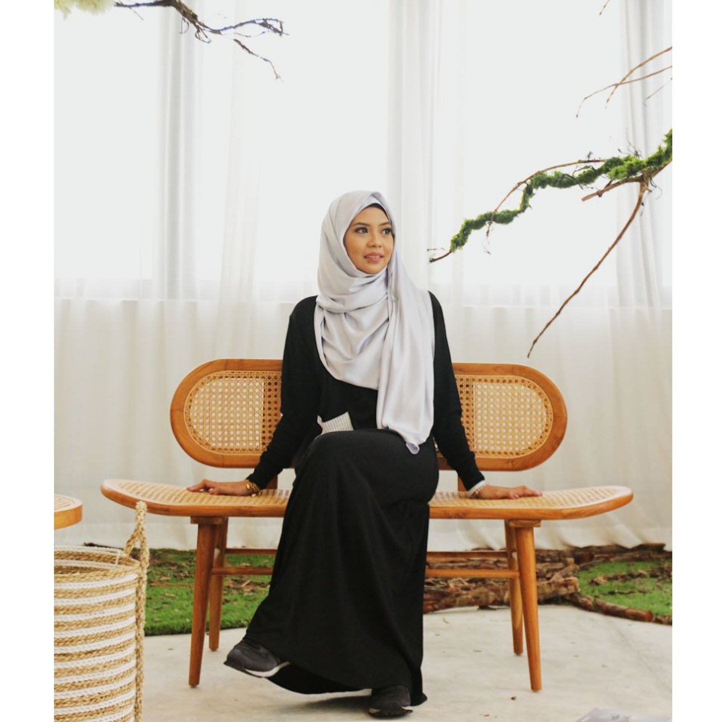 Daisy Dress (Black)