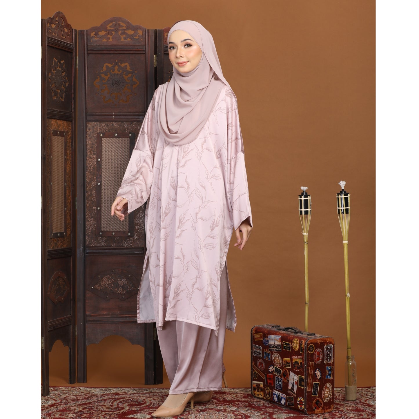 DAUN Nude Brown