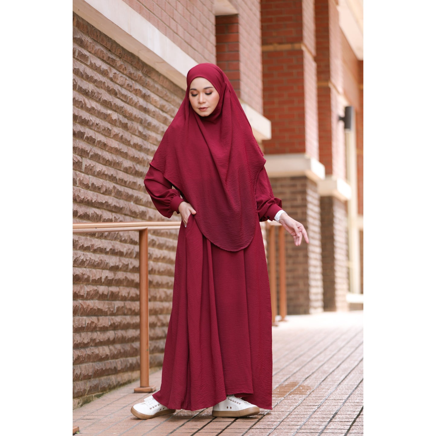 Flora Khimar -Maroon
