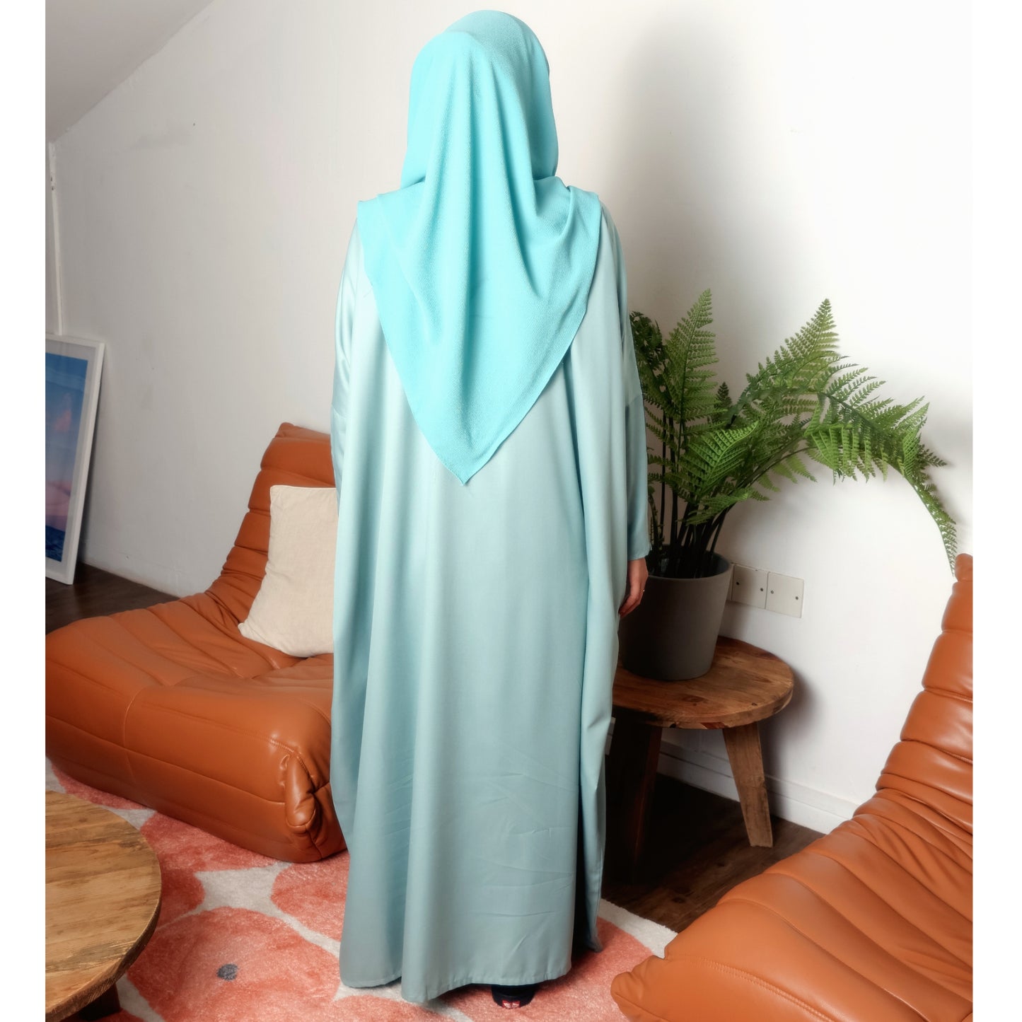 Daffodil Abaya
(Turquoise)