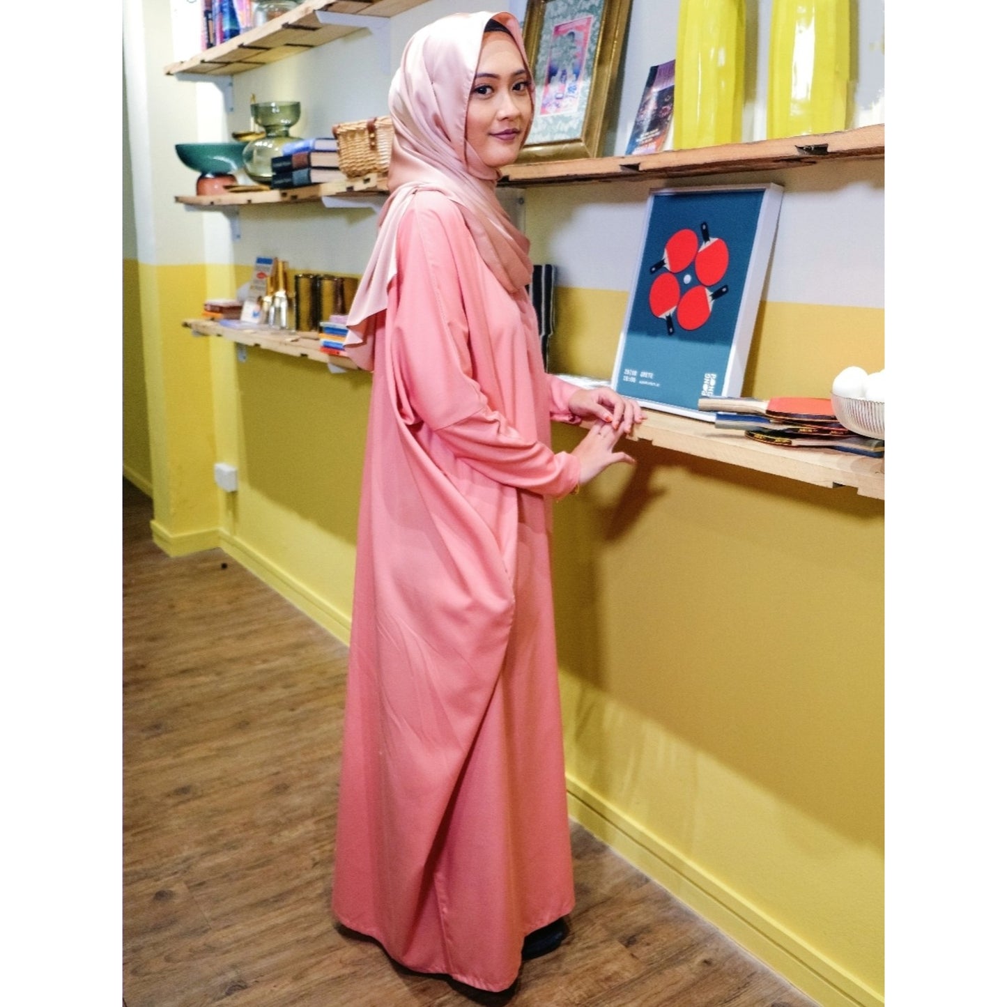 Daffodil Abaya
(Peach)